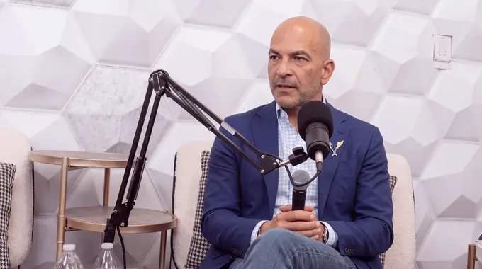 Dr. Peter Attia recording his confession